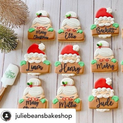 Mrs Clause Name Plaque Cookie Cutter with Optional Stencil, Christmas Cookie Cutter
