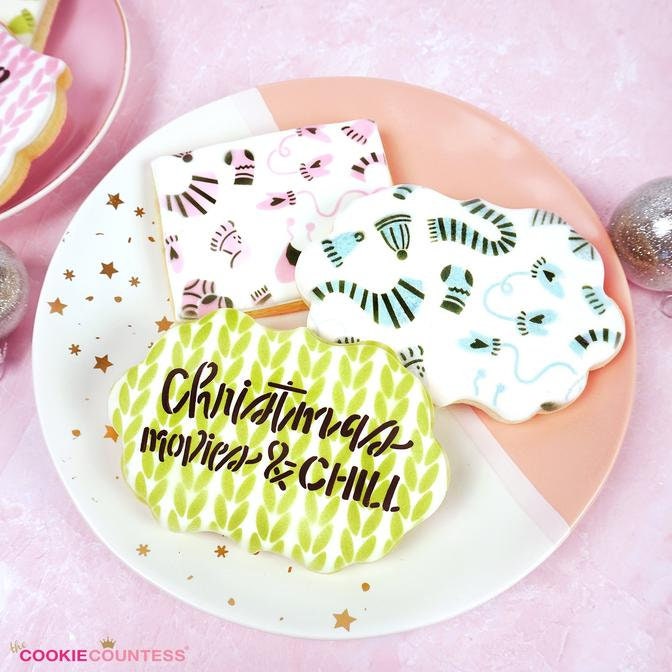 Mittens, Scarves and Hats 2 Piece Stencil Set, Winter Cookie Stencil, Winter Background Cookie Stencil, Scarves Stencil, Christmas Stencil